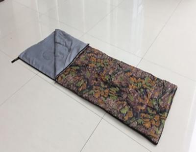 Chine enveloppe 170t pliant l'équipement sportif extérieur de couchage de sac de Terylene de tissu extérieur de camouflage à vendre