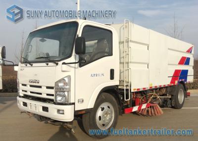 China 6 vehículos de la limpieza de la calle del camión 6000KG del barrendero de camino de Isuzu del policía motorizado camión 4 x 2 en venta