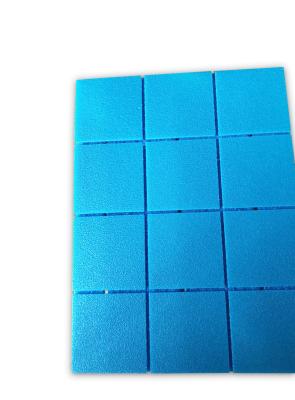 China Prova UV do relvado artificial da corte do futebol de ShockPad da espuma do desempenho à venda