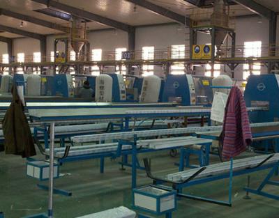 China Tube Chain Conveyor Automatic Conveying System Extruder Feeding Machine for sale