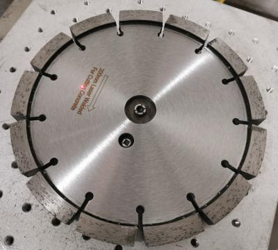 China 200mm Laser Diamond Tuck Point Blade For Cutting Concrete With 15mm Thickness for sale