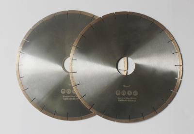 China 300*2.2*60 Continues Rim Ceramic Or Vitrified Tile Saw Blade Long Lifetime And No Chipping for sale