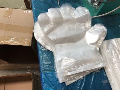 China Die einmal-Wegwerfplastikhandschuhe/die Polythen-Handhandschuhe machen prägeartige Art glatt zu verkaufen