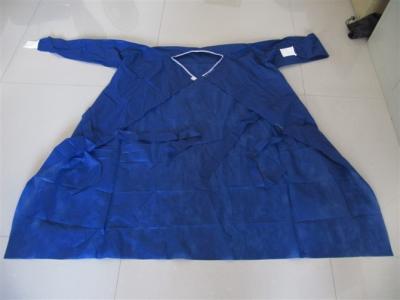 China Sterile Disposable Surgical Gown SMMS Medical Garments S - XL For Infection Control for sale