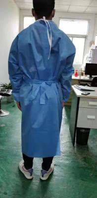 China PP SMS SMMS Disposable Medical Gowns With Embossed Surface for sale