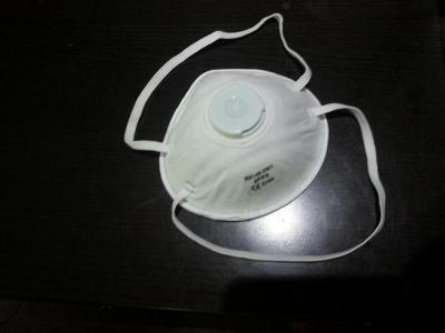China White EN149:2001+A1:2009 Approved FFP2 Particulate Respirator With Or Without Valve for sale