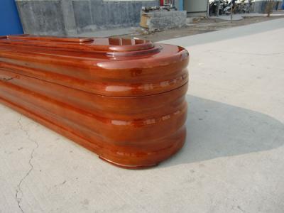 Chine Le cercueil en bois solide avec découpent le cercueil en bois d'urnes en bois de cercueil de l'Italie à vendre