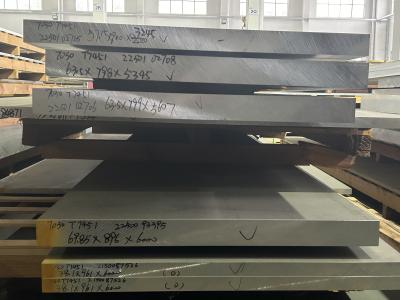 Chine Plaque d'aluminium de haute qualité 7050 T7451 feuille d'alliage d'aluminium à température à vendre