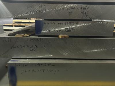 China Protección contra la corrosión de las placas de aluminio de alto rendimiento 6061 T651 en venta