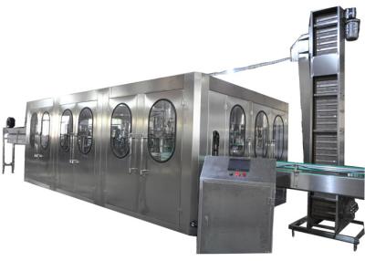 China A máquina de enchimento da água 3 In1, 0.5L engarrafou a linha de enchimento da água para encher-se e tampar à venda
