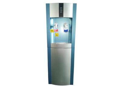 China Distribuidor personalizado da água de POU com o filtro UV do esterilizador e de água (PP, carbono ativo, etc.) à venda