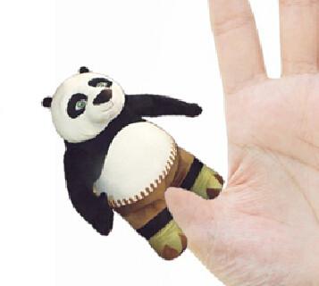 中国 4 インチの Fashon Kungfu のパンダのプラシ天指のパペット子供指のパペット 販売のため
