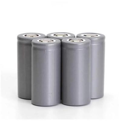 China 32700 Cylindrical LiFePO4 Rechargeable Battery Cell 3.2V 6000mah 3C Discharge for sale