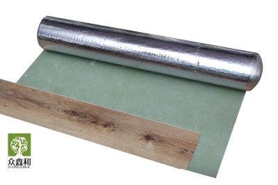 中国 積層のフロアーリングのための高密度 2mm の厚いゴム製床の下敷きの銀ホイル 販売のため