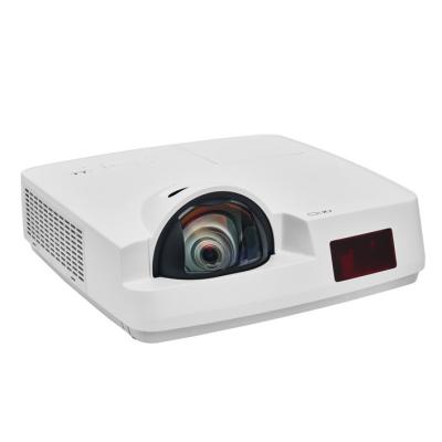 China 3700 ANSI Lumens Educational Projector Short Throw For School Use for sale