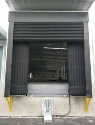China IP54 Airbag Inflatable Dock Shelter Thermal Insulation Sealing For Unloading Ports for sale
