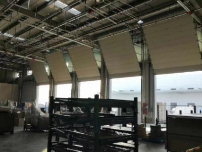 중국 HDG 스틸 산업 부문문 맞춤형 단열 된 부문 철 문 판매용