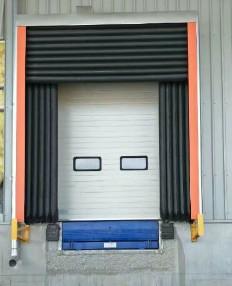 China White Inflatable Loading Dock Seals 0.75Kw IP54 Protection Level for sale
