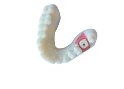 中国 安定性が高いPFMのジルコニアの王冠の歯は研究のために抵抗力がある汚れる 販売のため