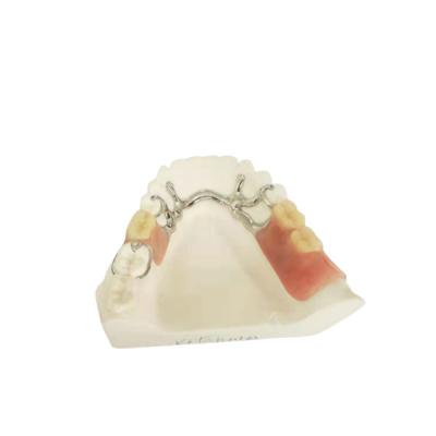 中国 Cocr Chromeは取り外し可能な歯科王冠の容易できれいで強い硬度を投げた 販売のため
