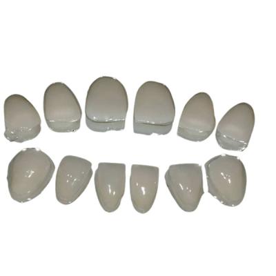 China Dos dentes cerâmicos do folheado da personalização limpeza fácil para o sorriso seguro à venda