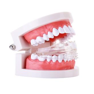China Invisible natural estético invisible de los apoyos ortodónticos de los materiales dentales de los apoyos ortodónticos 	Applian ortodóntico fijo en venta