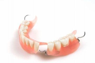 China Aparelhos ausentes Dentaduras invisíveis Incisivos Imitação Dentes temporários Dentu removível à venda