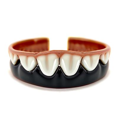 China Embracing Change Our Commitment To Continuous Improvement In Ceramic Dental Crowns for sale