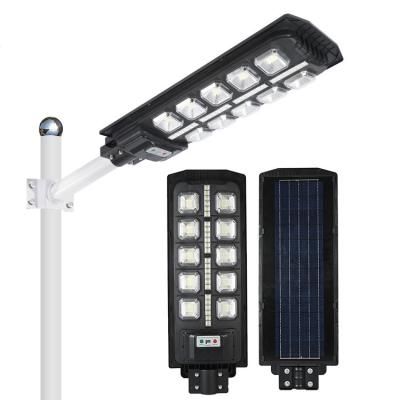China outdoor waterproof IP65 ABS all in one integrated solar powered led street light with auto intensity control 200w for sale