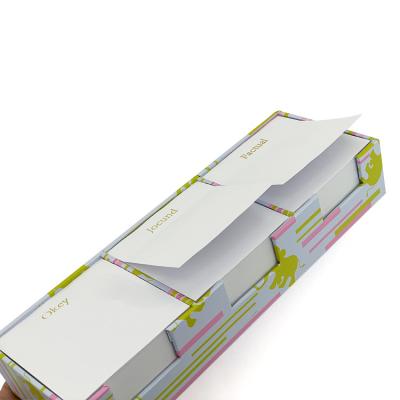 China Notas de post-it pegajosas feitas sob encomenda impressas do retângulo do bloco de notas com tampa de PVC de Logo Foiled à venda