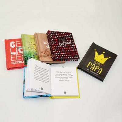 Китай книжное производство журнала книга в твердой обложке кармана 6,7x7,7cm небольшое продается