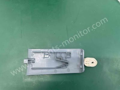 China Puerta y conector de la batería de la cubierta de batería del monitor paciente de Mindray PM7000 para la puerta 7000-20-24361 7000-20-24375 de la batería en venta