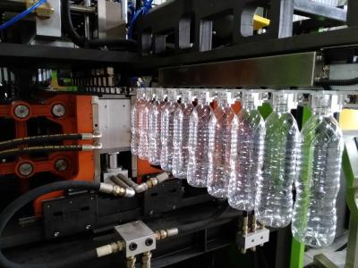 中国 168KW 50HZ Plastic Bottle Making Machine 9000BPH Molding Machine 販売のため