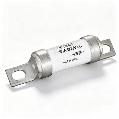 China Fuegos de cartucho HRC BS88 Fuegos de conexión 690V AC 500V DC 40A a 700A Fuegos de alimentación industriales de montaje de perno en venta