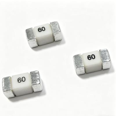 China Fusível de tijolo montado em superfície de alta corrente 20A 25A 30A 35A 40A 50A 60A DC 60V 63V 72V 85V à venda