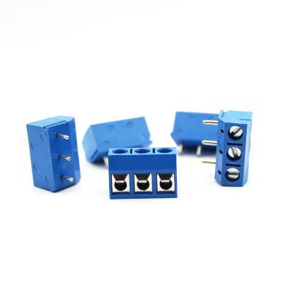 China 5.00mm Pitch PCB Mounted Screw Terminal Blocks Right Angle 2P to 20P Blue for sale