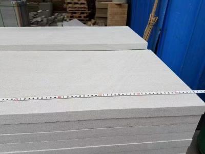 中国 1.57in 1.97inの100%自然で白い砂岩壁のクラッディング800*800mm 販売のため