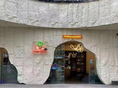 Chine Résistance à la décoloration Panneaux de façade de fausse pierre ignifuges 3D PU Panneau mural de fausse pierre à vendre