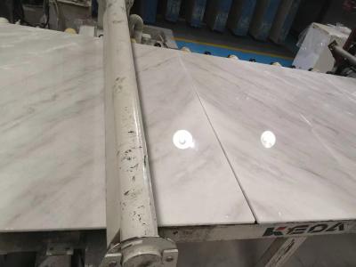 China Soemnatürliche abgezogene Marmorpolierplatten machen Oberflächenmarmorpatio-Platten glatt zu verkaufen