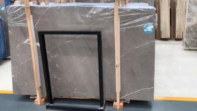 China Artículo afilado con piedra de 10m m Grey Marble Shower Floor Tile fácil instalar en venta