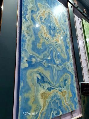 Chine Tuiles de luxe de marbre bleues de mur d'onyx à vendre
