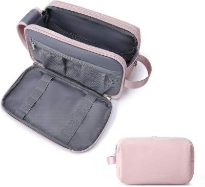 China Pink Dopp Kit Water Resistant Shaving Cosmetic Makeup Custom Travel Bag For Women for sale