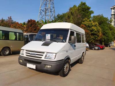 China Iveco Yellow Card Used 10 Passenger Vans , Used 10 Seater Minibus For Sale for sale