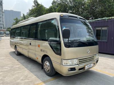 China 2016 Año 31 asientos Autobuses de segunda mano Dirección con la mano izquierda Mini autobuses de montaña usados en venta