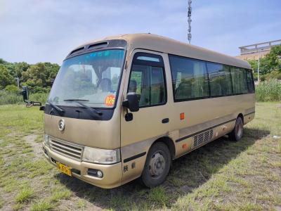 China Golden Dragon tweedehands tour bus 22 zitplaatsen voorbezitten bussen met airconditioning Te koop