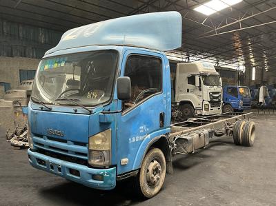 China Isuzu Used Manual Transmission Trucks 4X2 Drive With 6 Tire for sale