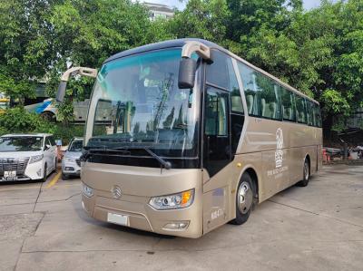 Китай Доступный подержанный транспортный автобус 47 мест Евро 4 Подержанные автомобили Автобус продается