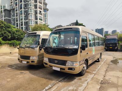 China Transmisión manual de autobús Toyota de 1 puerta Usado 10-23 asientos Modelo de montaña rusa en venta