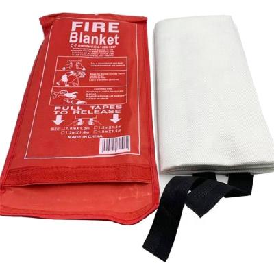 China BSCI Verified 1.8mx1.8m Silicone Coated Emergency Fire Blanket for sale