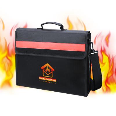 China RoHS Lightweight Waterproof Fireproof Document Bag With Reflective Strip for sale
